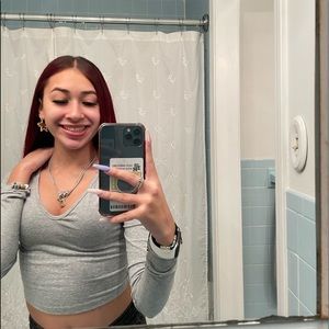 Meet your Posher, Yaideliz